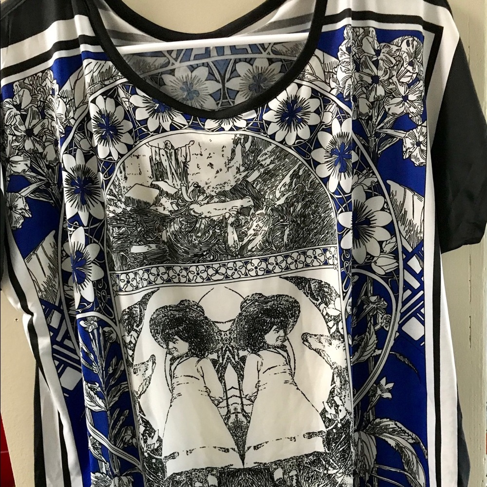 New Digital print top